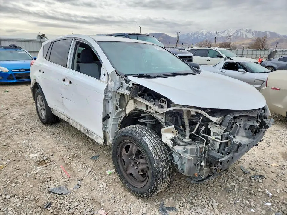 2013 TOYOTA RAV4 LE  