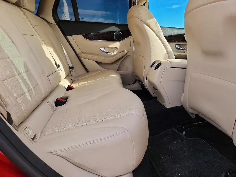 2021 MERCEDES-BENZ GLC 300 4MATIC  