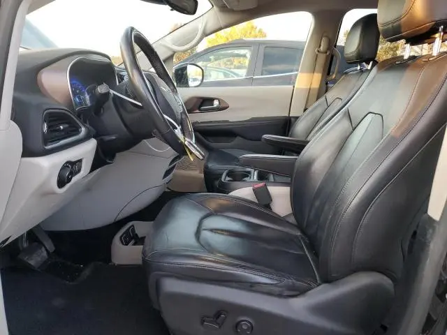 2017 CHRYSLER PACIFICA TOURING L  