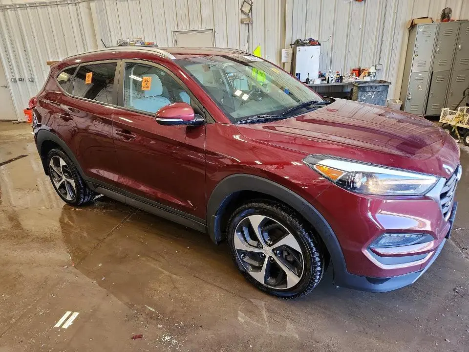 2016 HYUNDAI TUCSON SPORT  