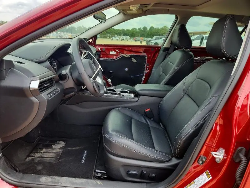 2025 NISSAN ALTIMA SL  