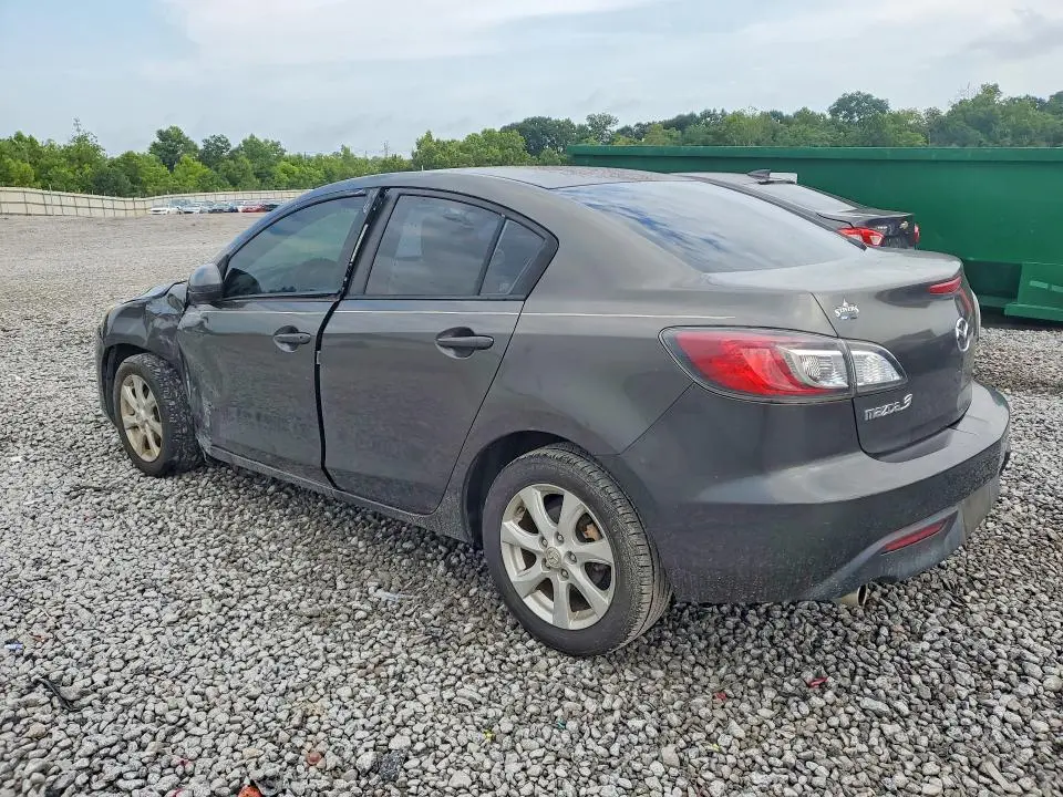 2010 MAZDA 3 I  