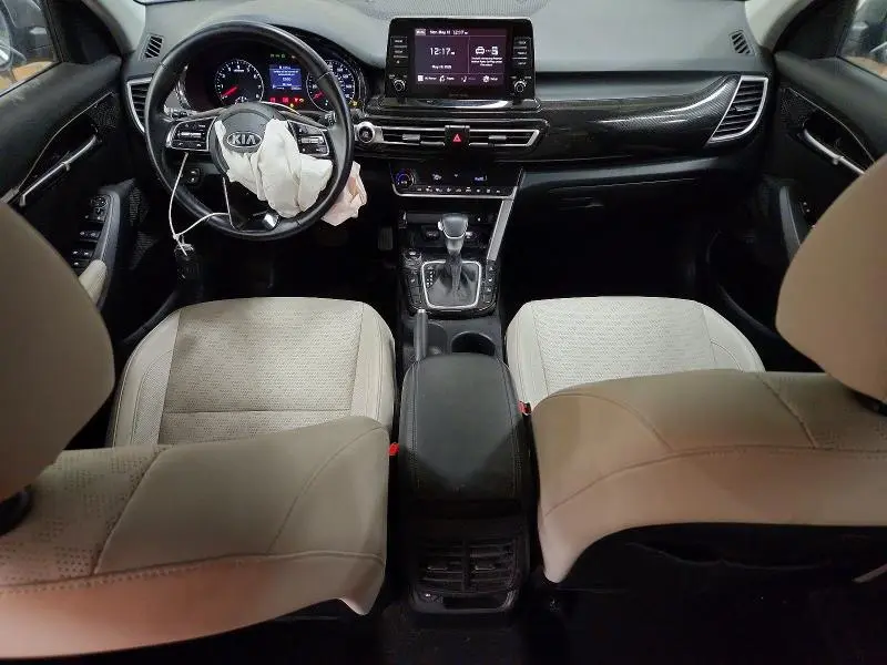 2021 KIA SELTOS EX  