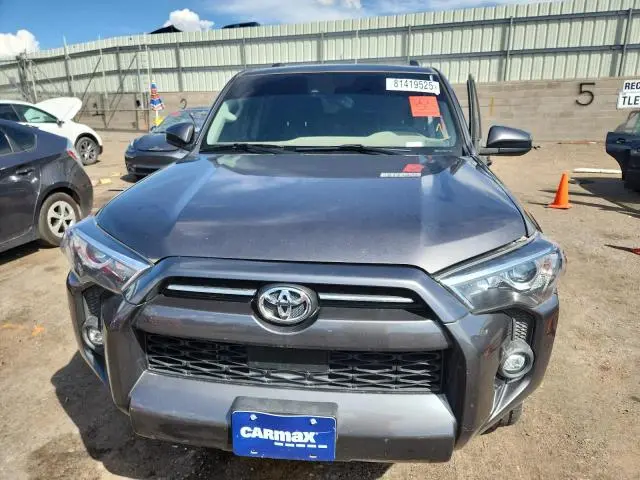 2021 TOYOTA 4RUNNER SR5  
