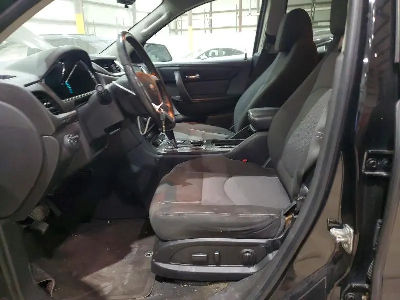 2016 CHEVROLET TRAVERSE LT  