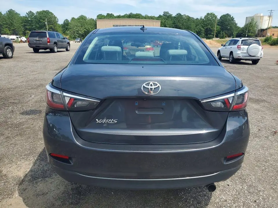 2019 TOYOTA YARIS L  