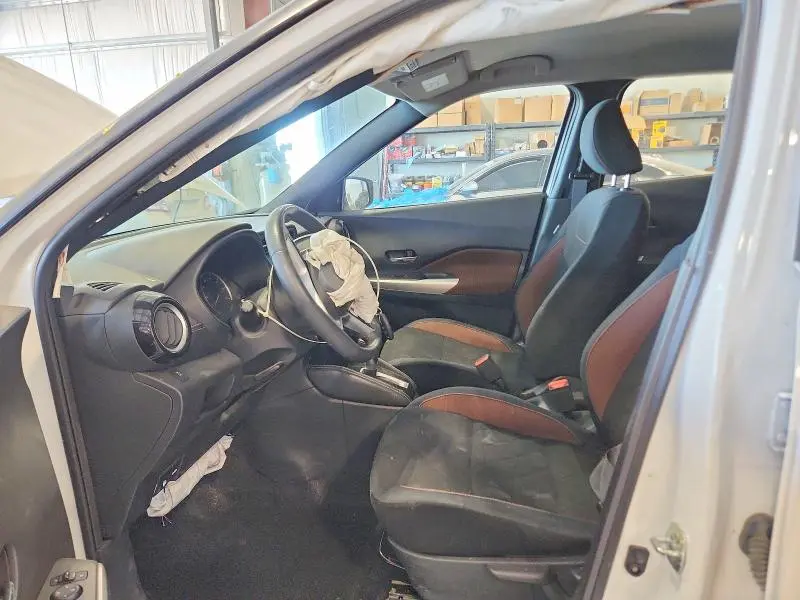 2018 NISSAN KICKS SR  