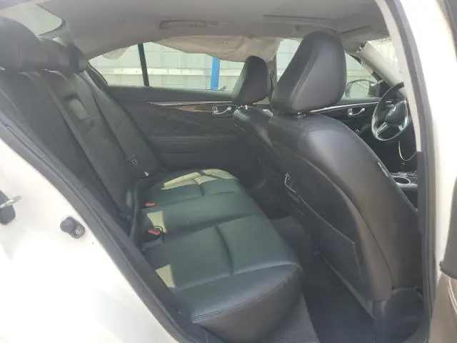 2018 INFINITI Q50 LUXE  