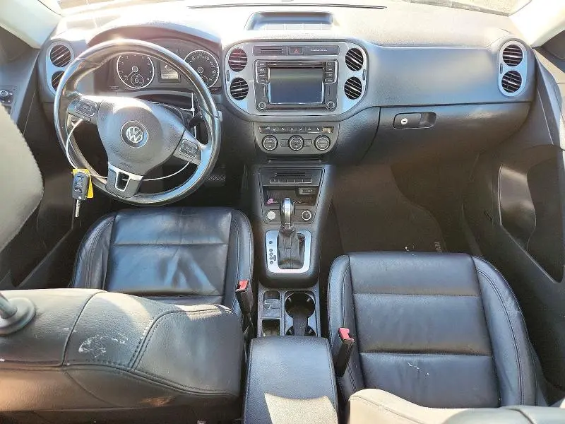 2016 VOLKSWAGEN TIGUAN S  