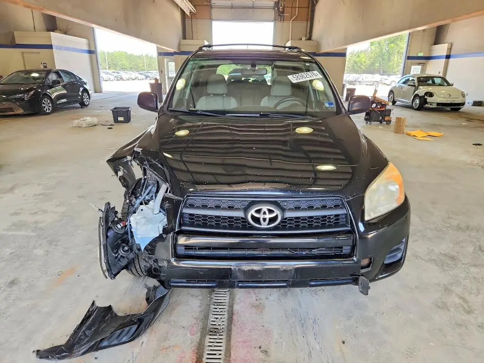 2010 TOYOTA RAV4 BASE  