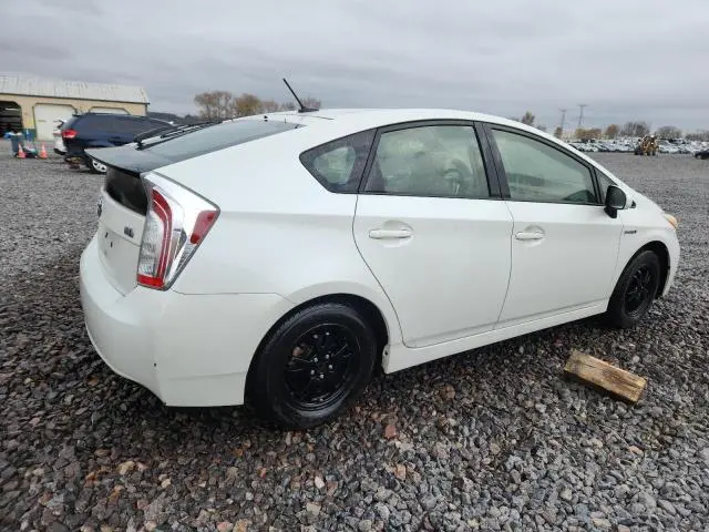 2014 TOYOTA PRIUS   
