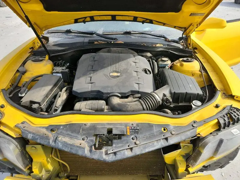 2011 CHEVROLET CAMARO LT  