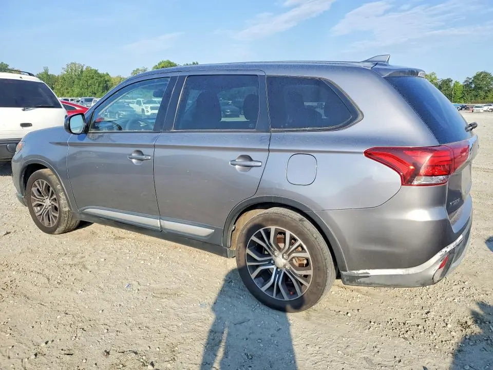 2018 MITSUBISHI OUTLANDER ES  