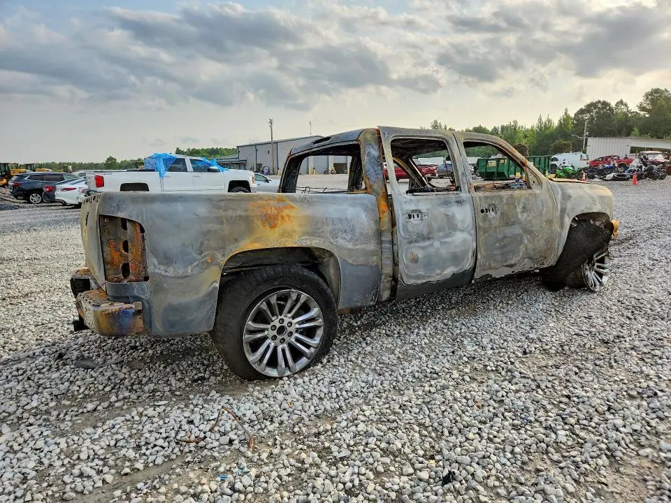 2011 CHEVROLET SILVERADO K1500 LT  
