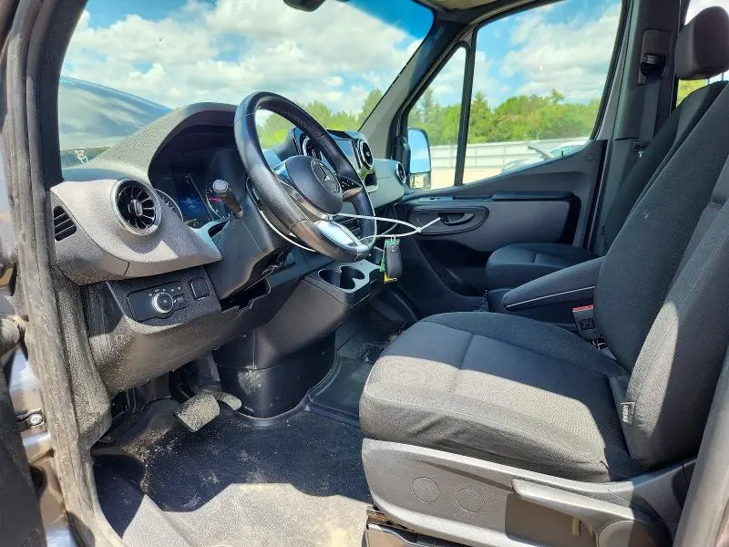 2025 MERCEDES-BENZ SPRINTER 2500  