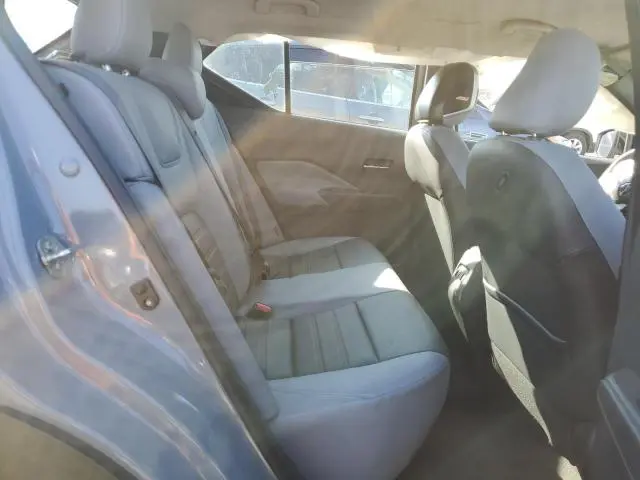 2021 NISSAN KICKS SR