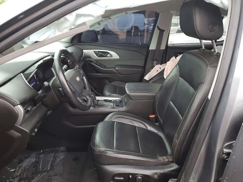 2021 CHEVROLET TRAVERSE LT  