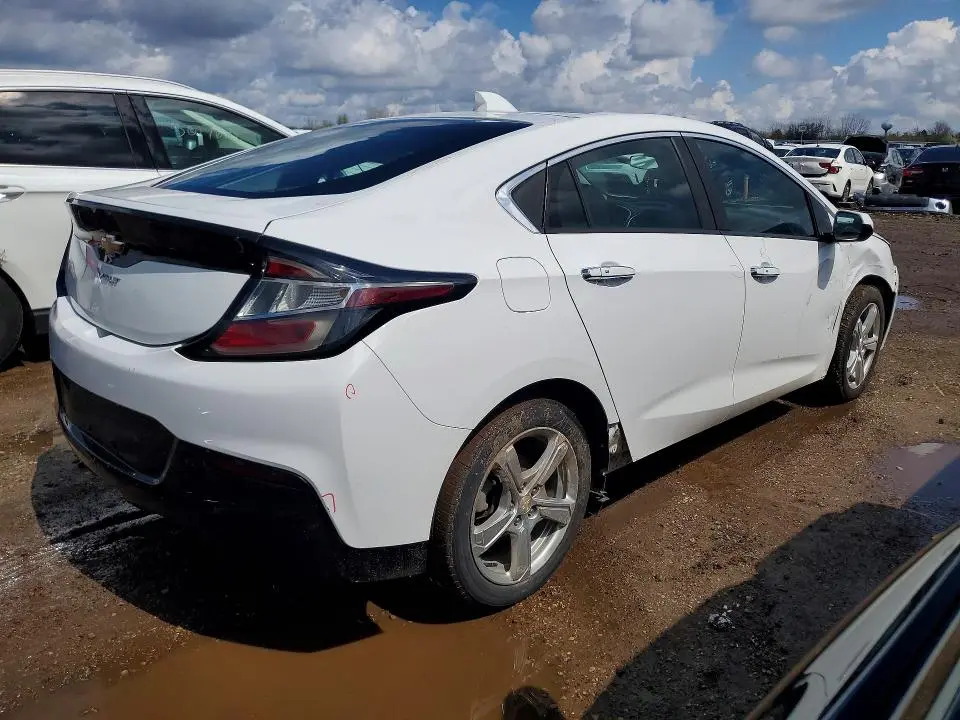 2017 CHEVROLET VOLT LT  