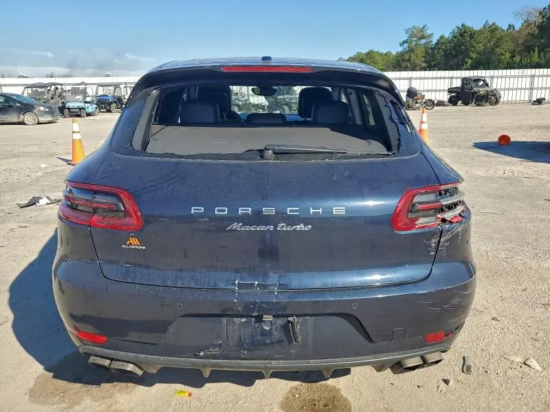 2017 PORSCHE MACAN TURBO  