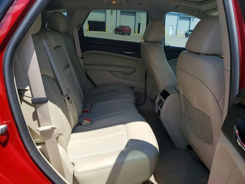 2010 CADILLAC SRX LUXURY COLLECTION  