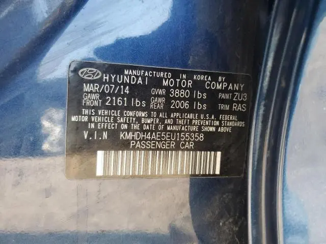 2014 HYUNDAI ELANTRA SE  