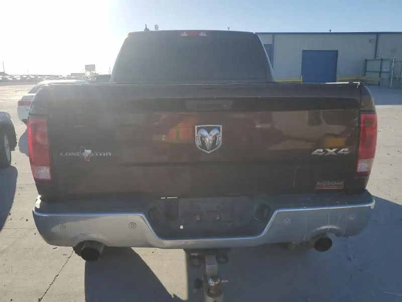 2015 RAM 1500 SLT