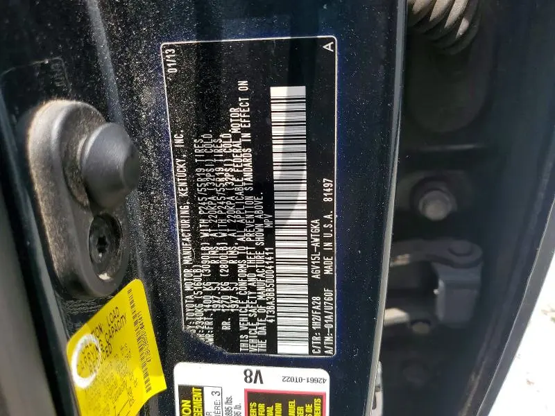 2013 TOYOTA VENZA LE  