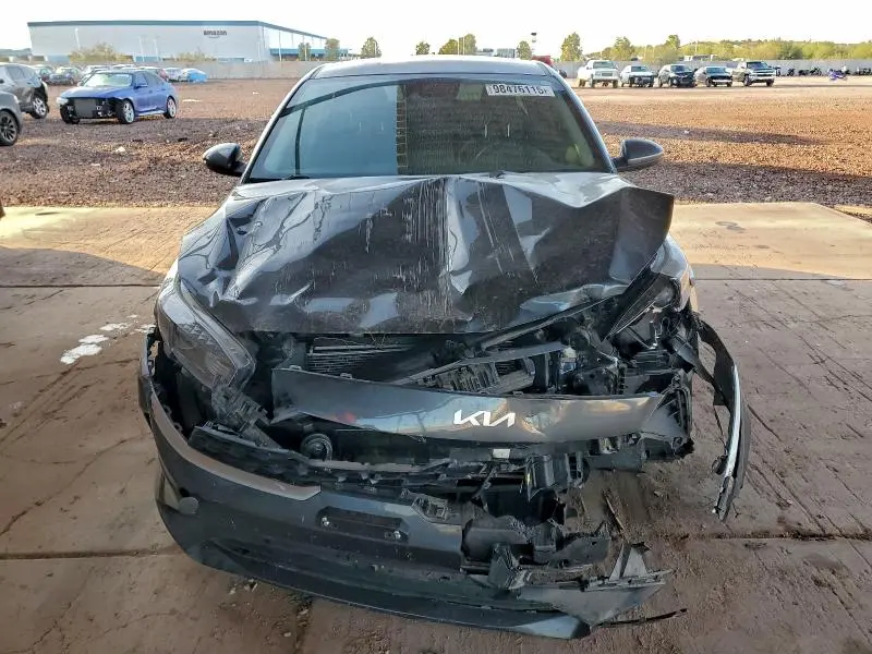 2024 KIA FORTE LX  