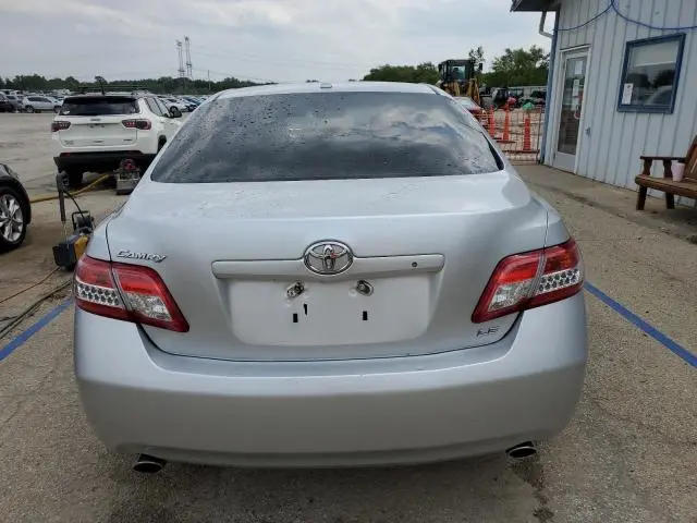 2010 TOYOTA CAMRY SE  