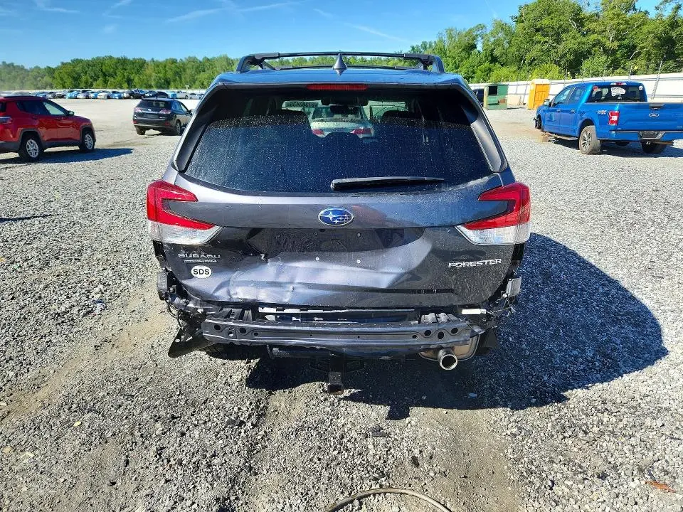 2021 SUBARU FORESTER LIMITED  