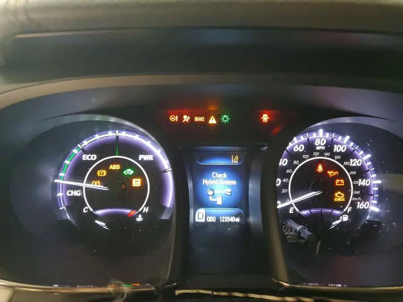 2018 TOYOTA AVALON   