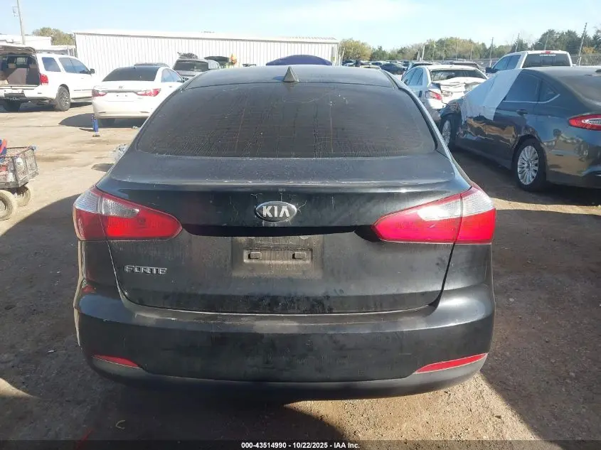 2016 KIA FORTE LX