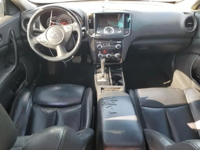 2011 NISSAN MAXIMA S  
