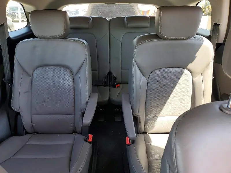 2017 HYUNDAI SANTA FE LIMITED ULTIMATE  