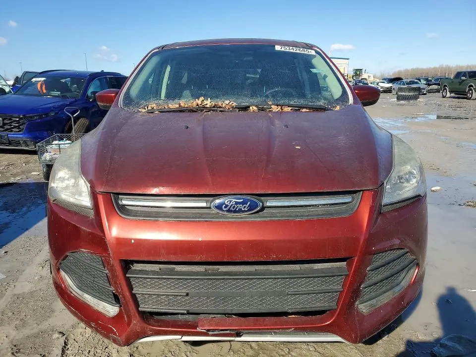 2015 FORD ESCAPE SE  