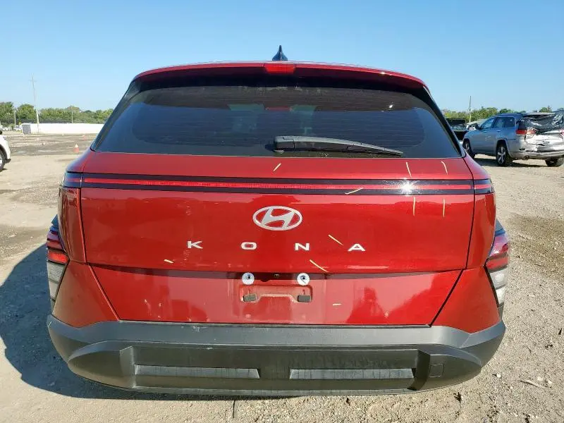 2024 HYUNDAI KONA SE  