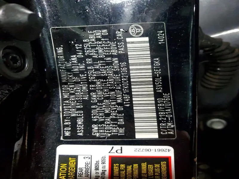 2012 TOYOTA CAMRY XLE  
