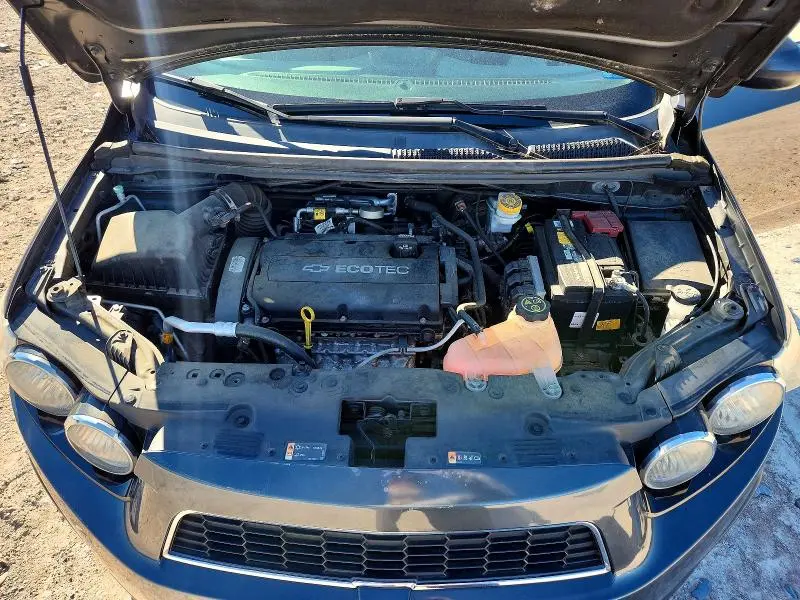 2016 CHEVROLET SONIC LT  