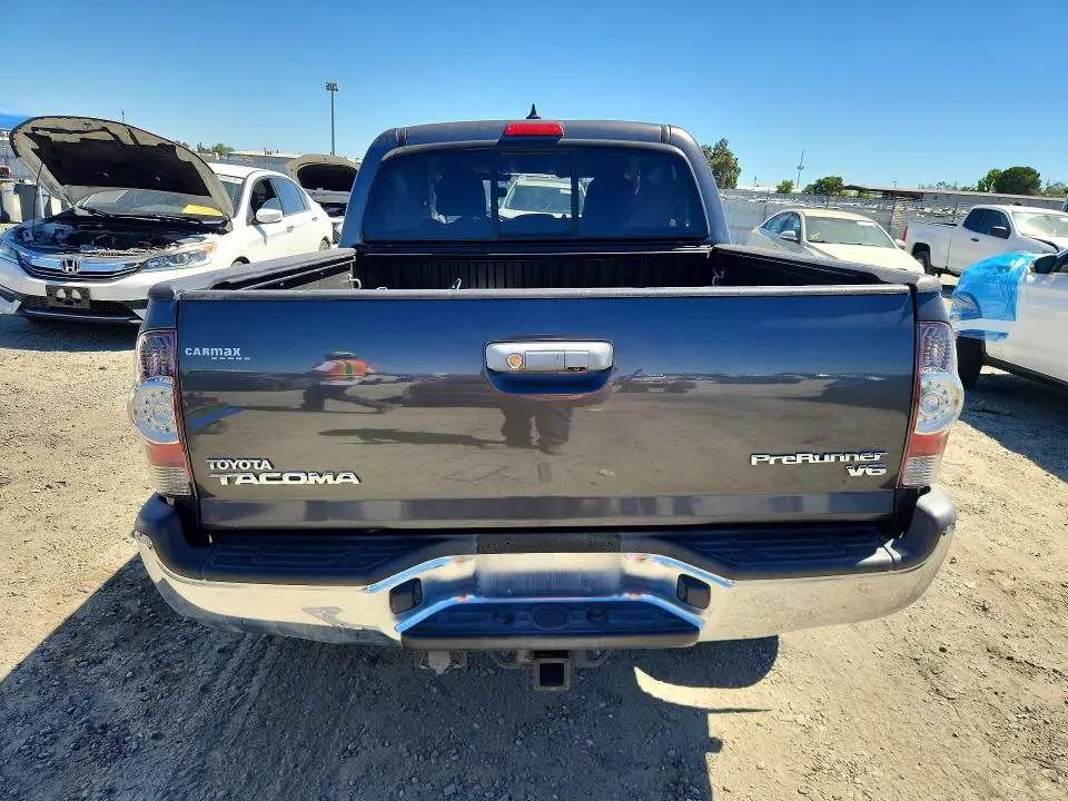 2015 TOYOTA TACOMA DOUBLE CAB PRERUNNER  