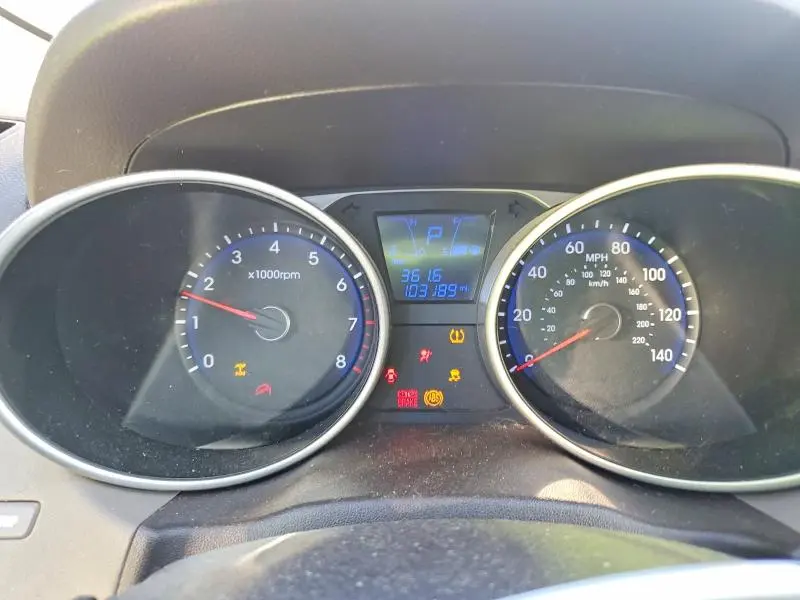 2012 HYUNDAI TUCSON GLS  
