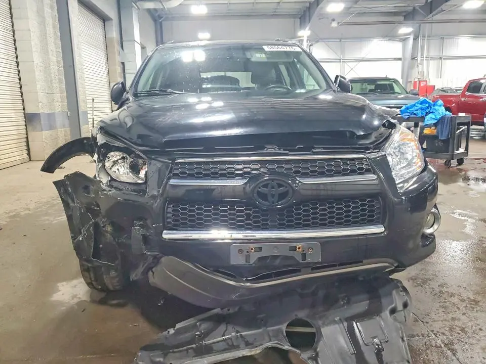 2010 TOYOTA RAV4 LIMITED  