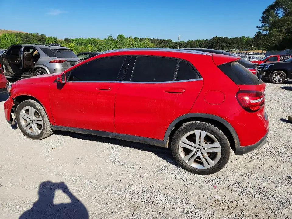 2020 MERCEDES-BENZ GLA 250  