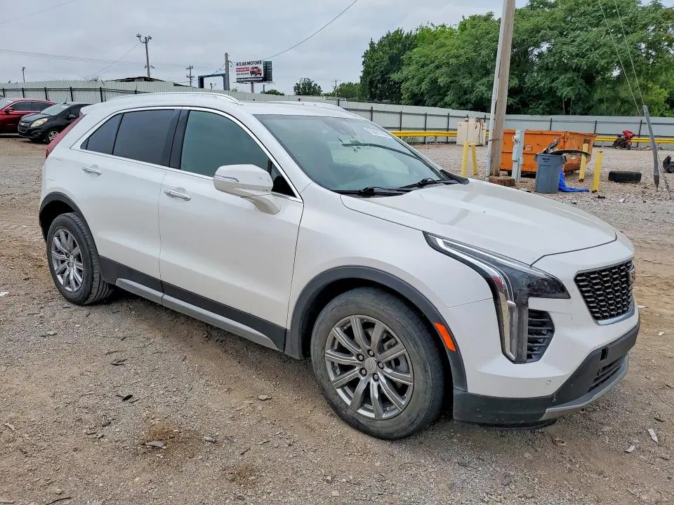 2021 CADILLAC XT4 PREMIUM LUXURY  