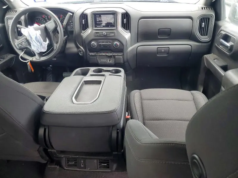2024 CHEVROLET SILVERADO C1500 CUSTOM  