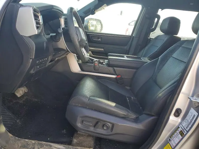 2025 TOYOTA TUNDRA CREWMAX SR  