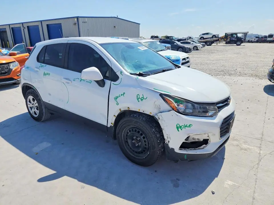 2018 CHEVROLET TRAX LS  