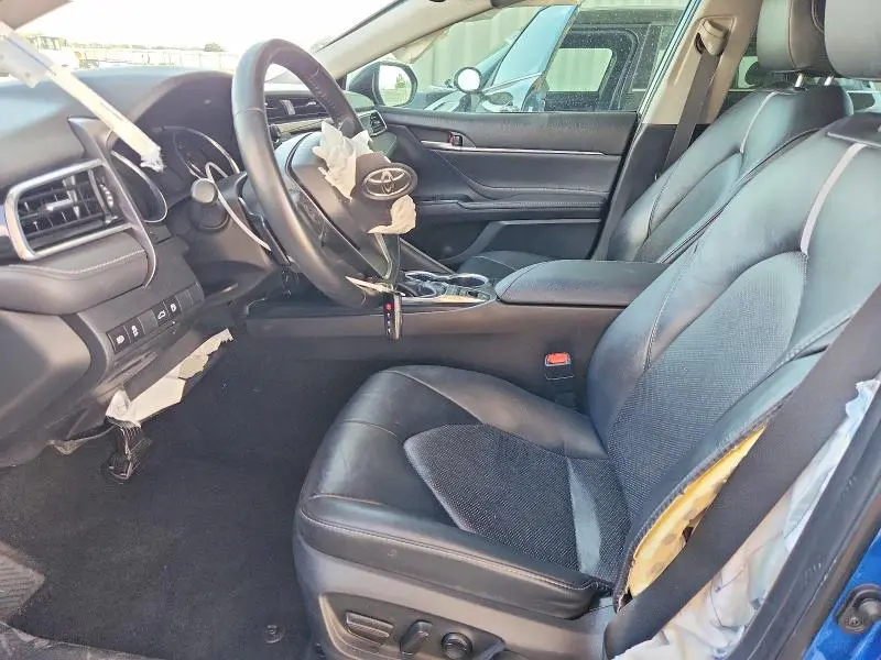 2018 TOYOTA CAMRY XSE  