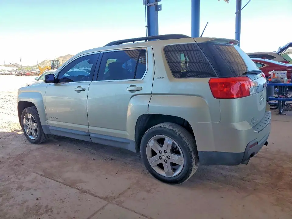 2013 GMC TERRAIN SLT  