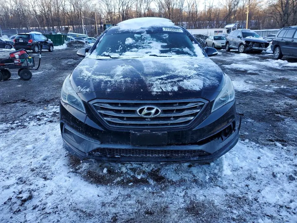 2015 HYUNDAI SONATA SPORT  