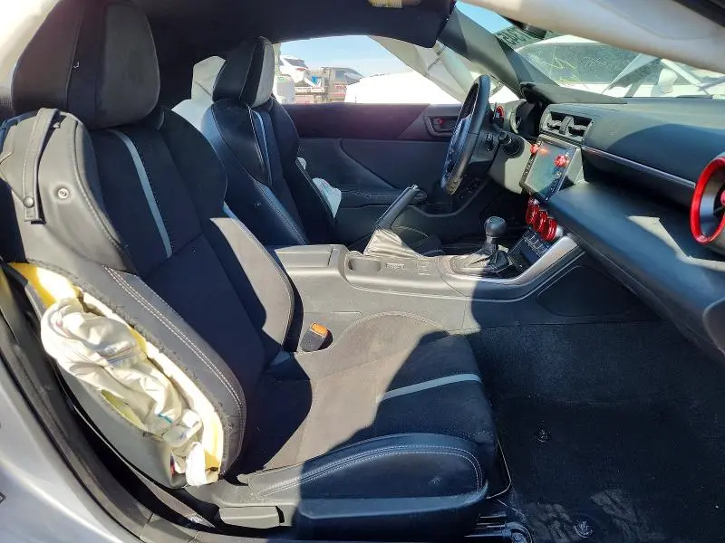 2025 TOYOTA GR 86 PREMIUM  